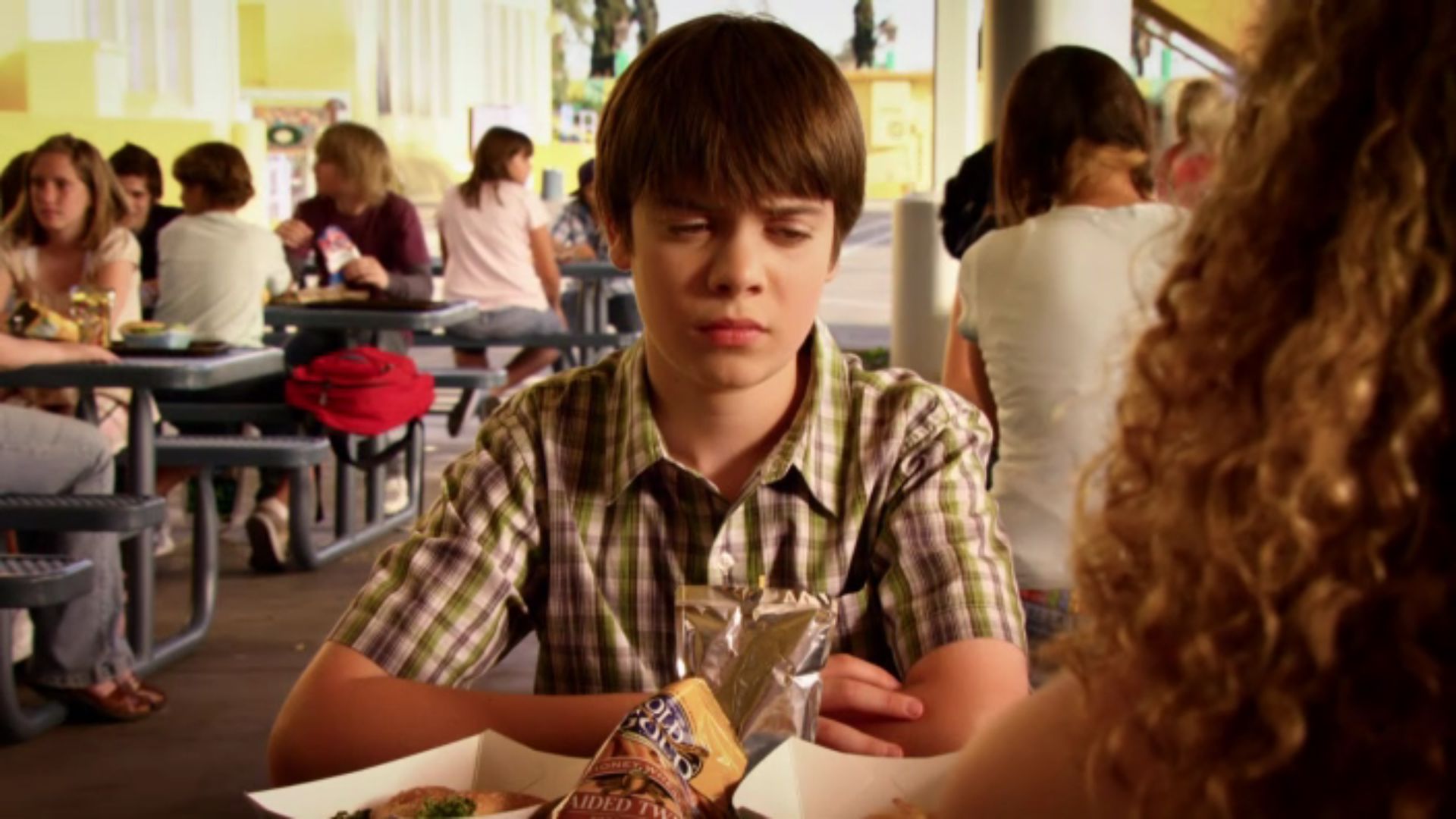 Alexander Gould in Weeds, episode: I Am The Table