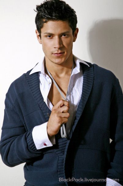 General photo of Alex Meraz