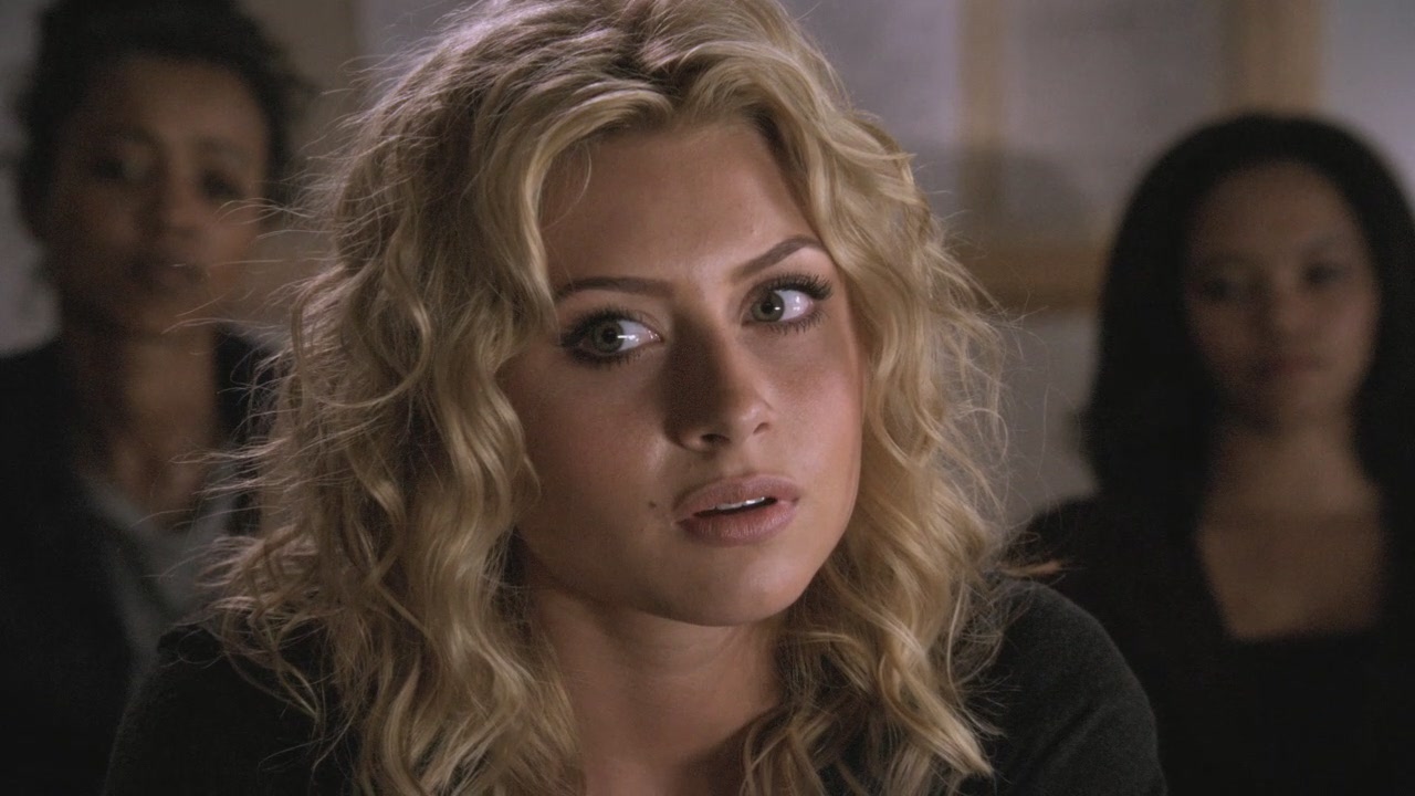 Alyson Michalka in Hellcats - Picture 43 of 73. 