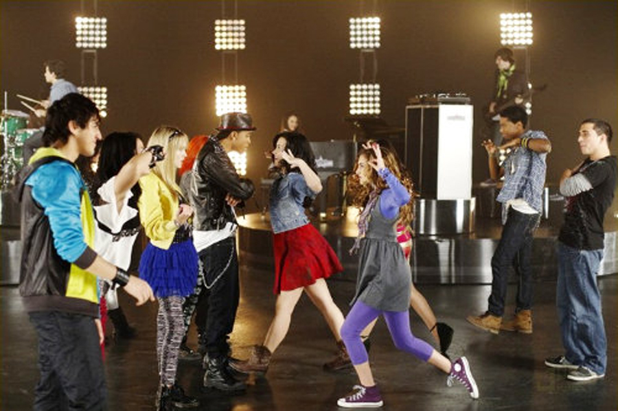 Alyson Stoner in Music Video: (Camp Rock Cast - It's On)