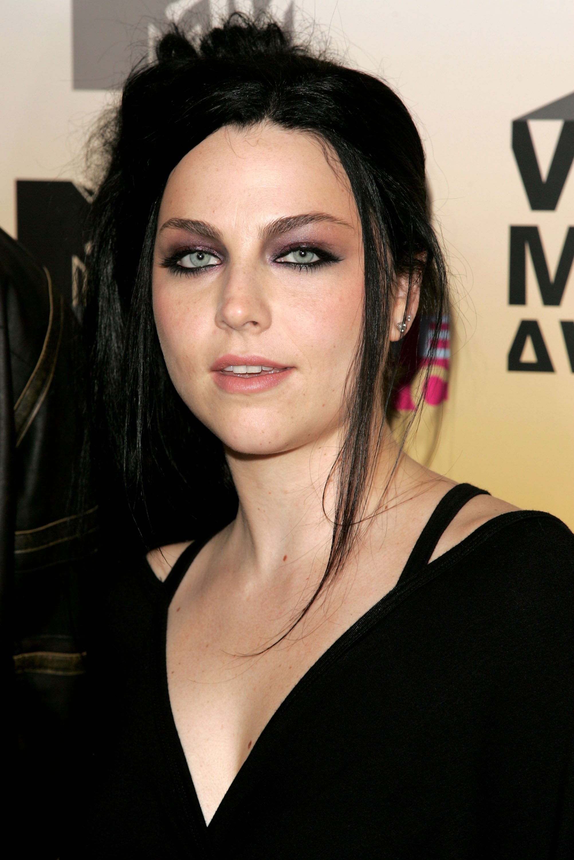 Picture of Amy Lee in General Pictures - amy-lee-1321736497.jpg | Teen ...