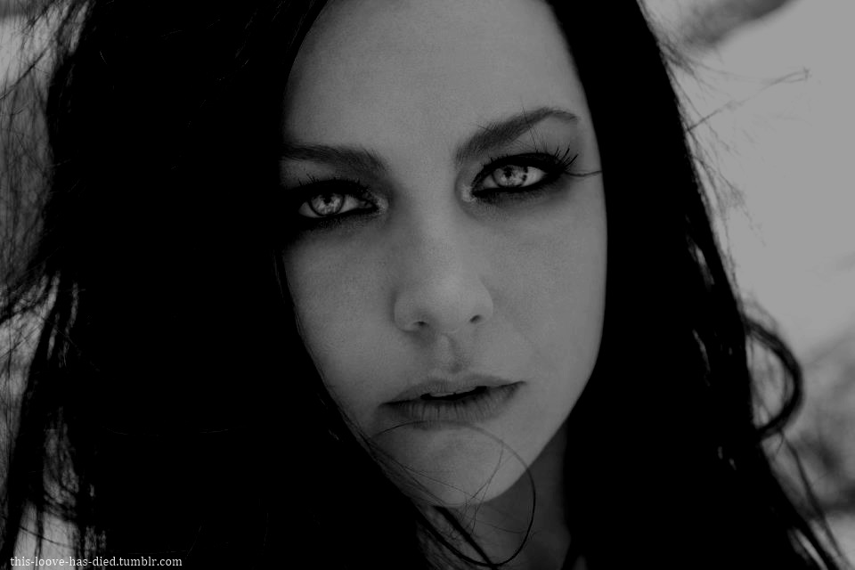 General photo of Amy Lee