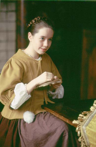 Anna Popplewell in Girl with a Pearl Earring
