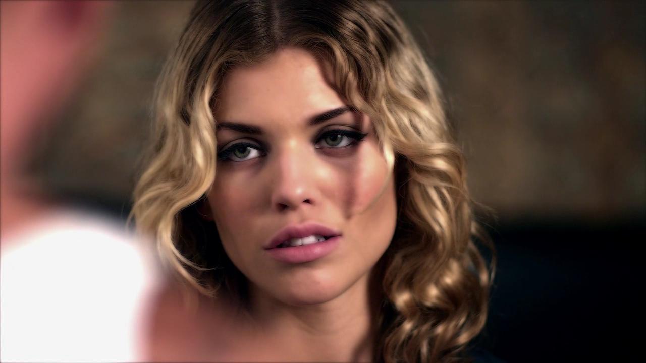 AnnaLynne McCord in Blood Out