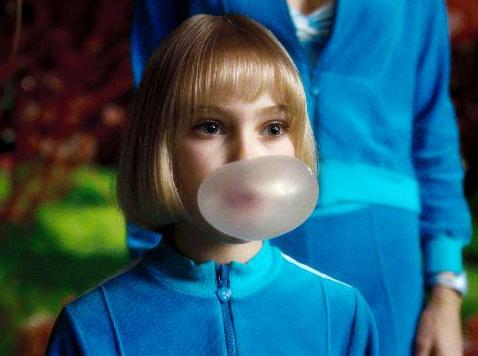 AnnaSophia Robb in Charlie and the Chocolate Factory