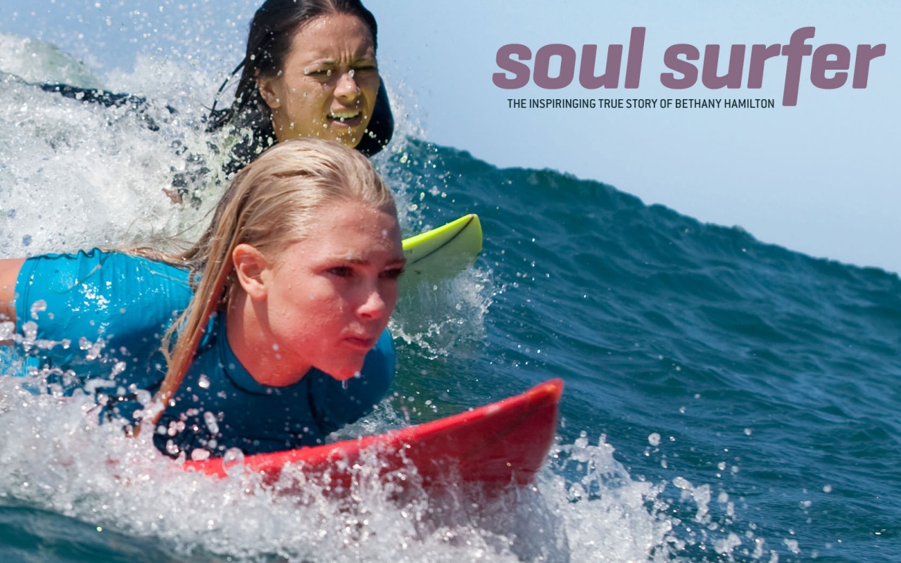 AnnaSophia Robb in Soul Surfer 