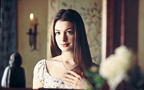 Anne Hathaway in Ella Enchanted