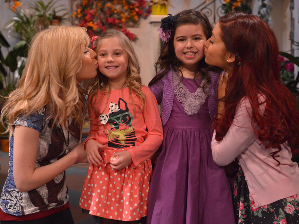 Ariana Grande in Sam & Cat