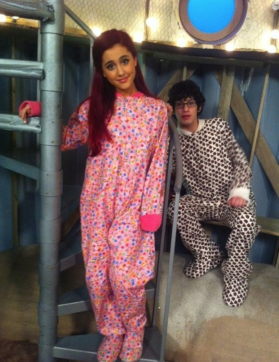 Ariana Grande in Victorious: (Season 2)