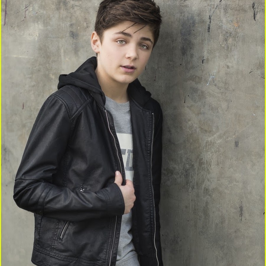 General photo of Asher Angel