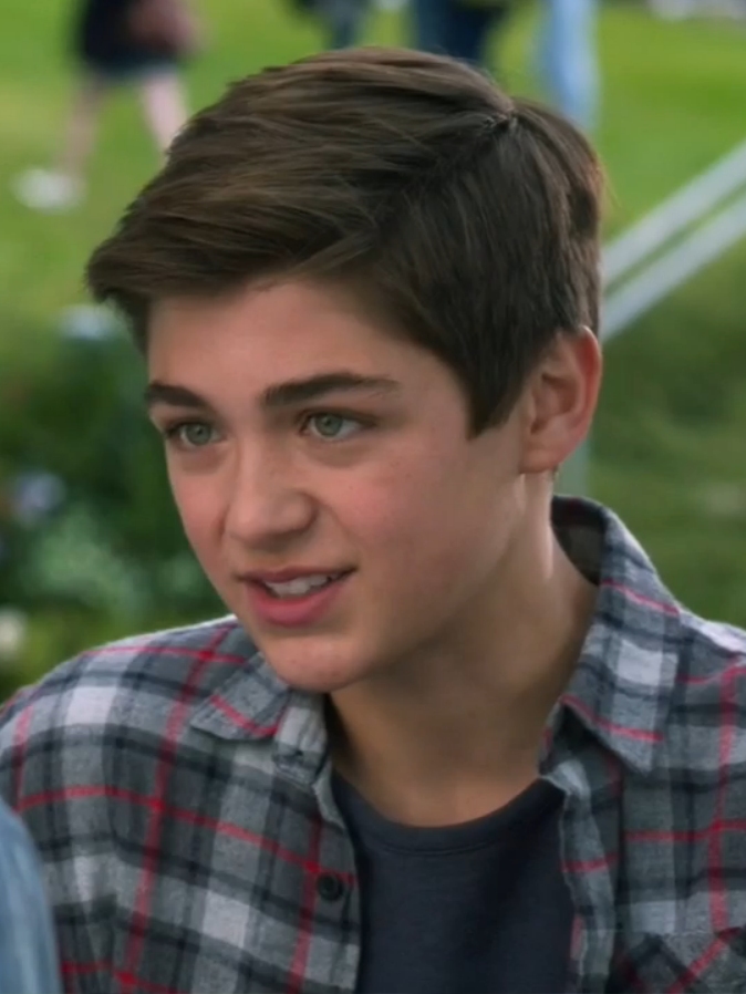 Asher Angel in Andi Mack (Season 2)