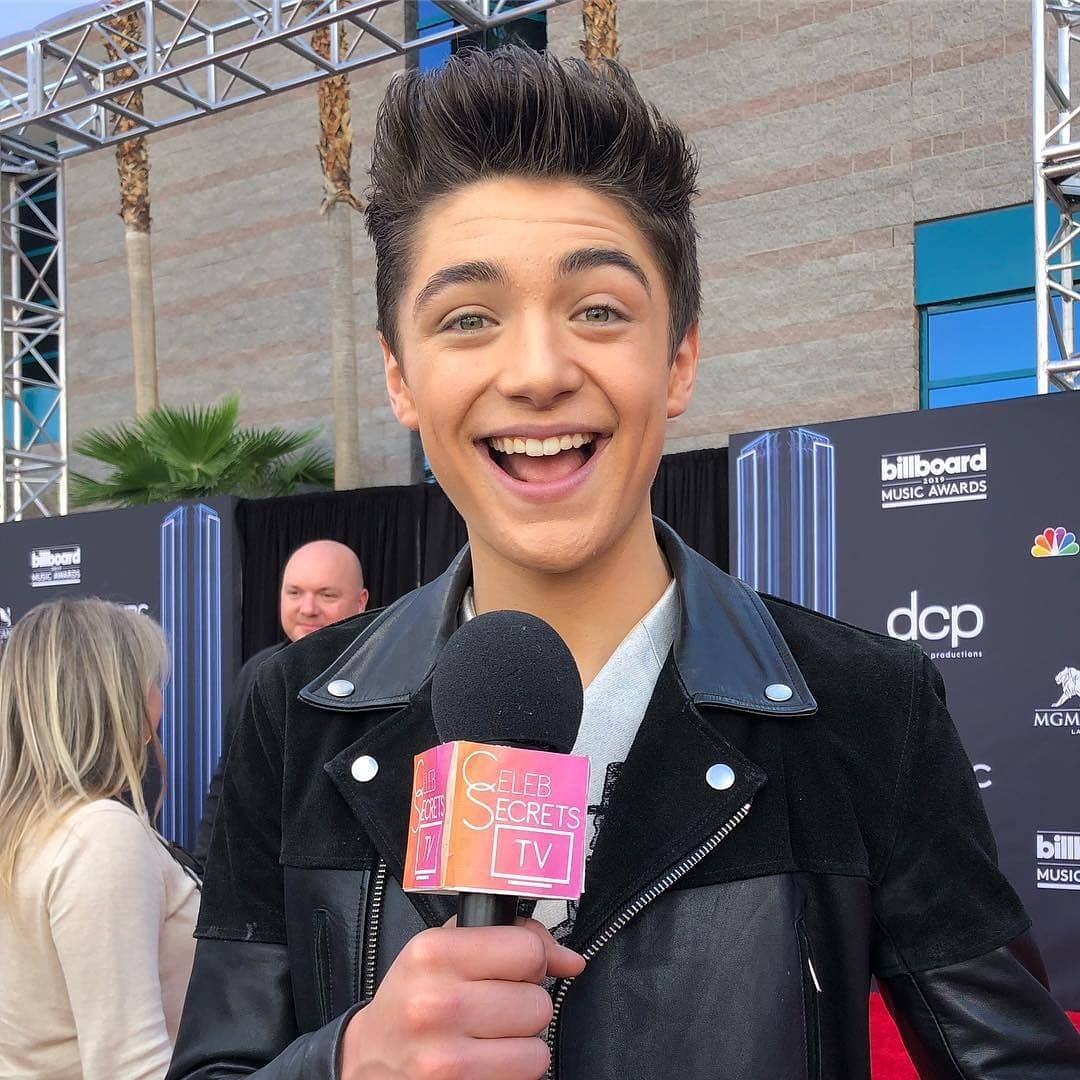 General photo of Asher Angel