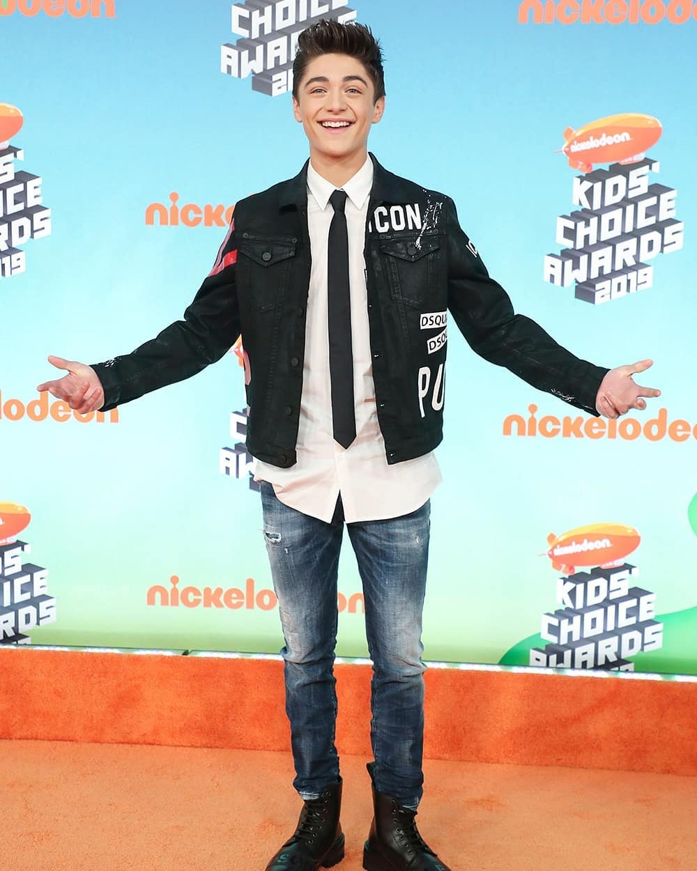 General photo of Asher Angel