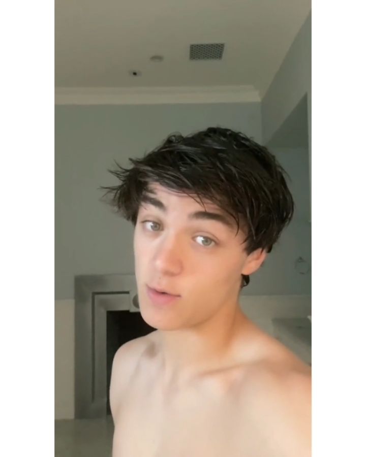 General photo of Asher Angel