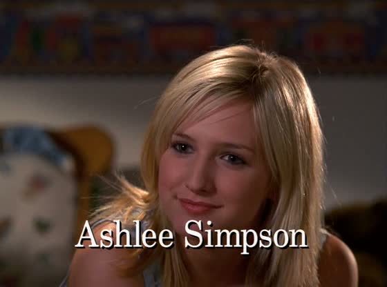 Ashlee Simpson-Wentz in 7th Heaven