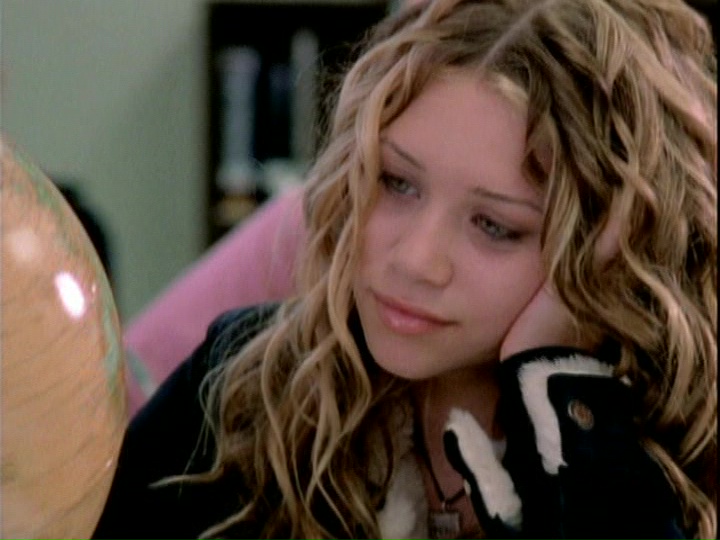 Ashley Olsen in Holiday in the Sun