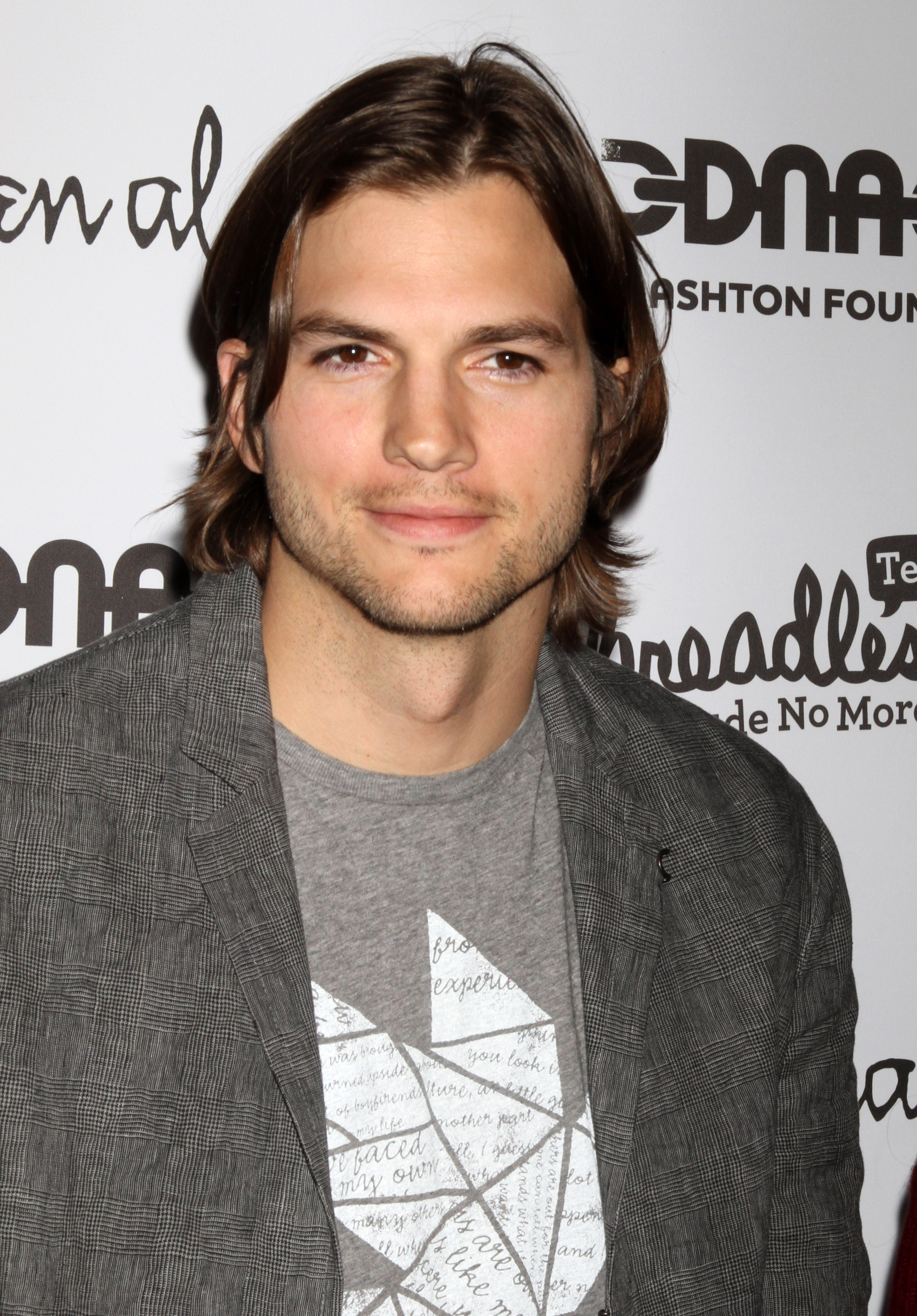 General photo of Ashton Kutcher