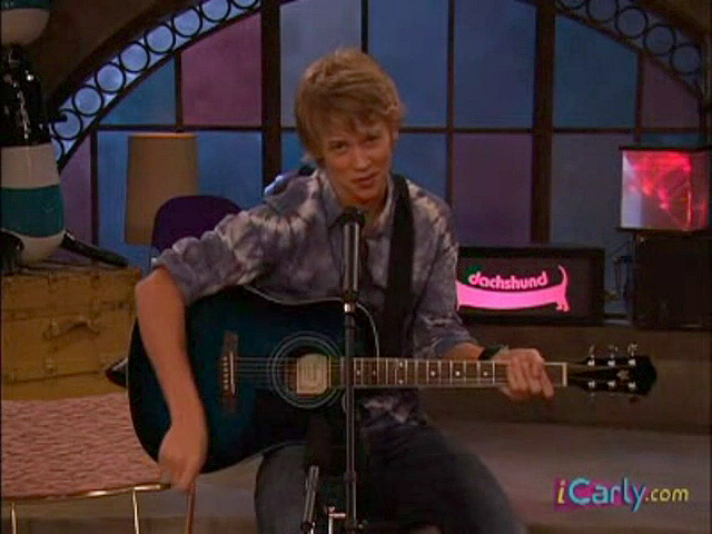 Austin Robert Butler in iCarly, episode: iLike Jake