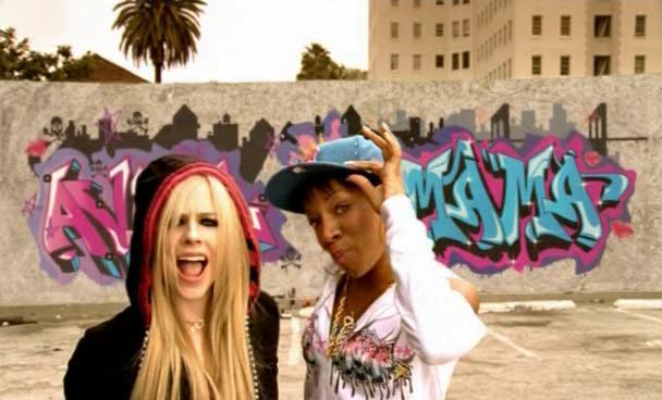 Avril Lavigne in Music Video: Girlfriend (Remix)