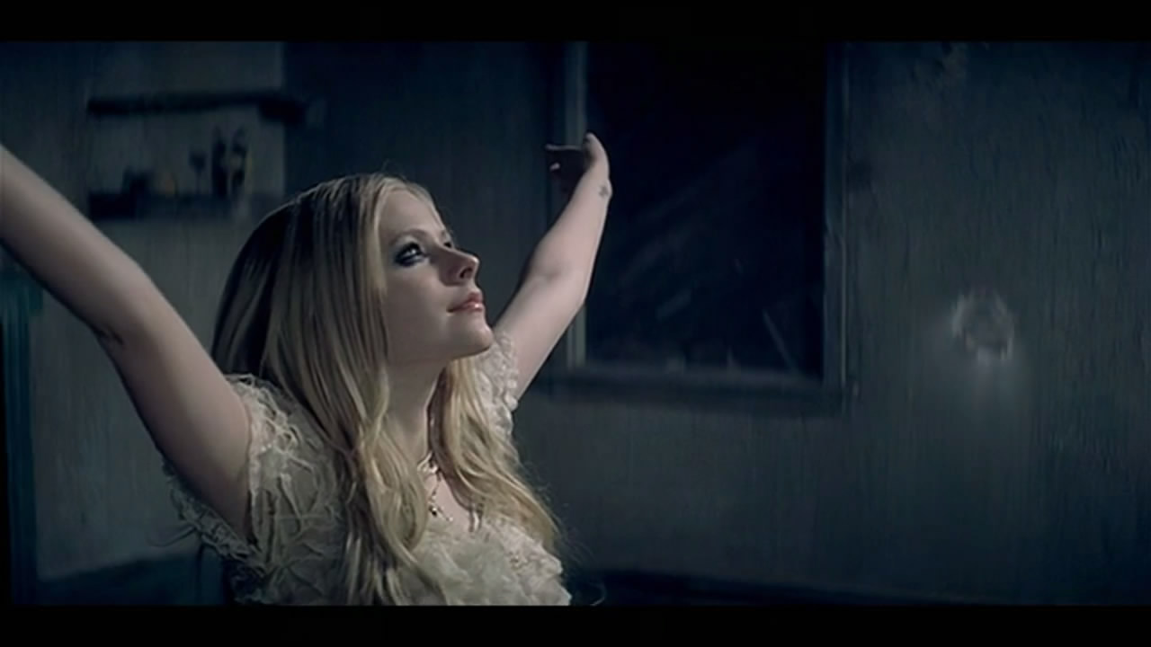 Avril Lavigne in Music Video: When You're Gone
