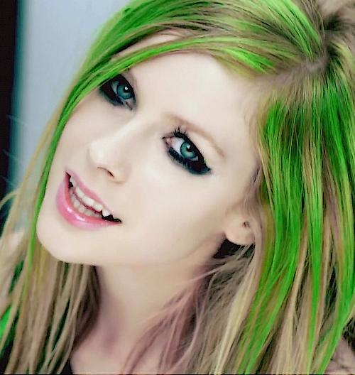 Avril Lavigne in Music Video: Smile