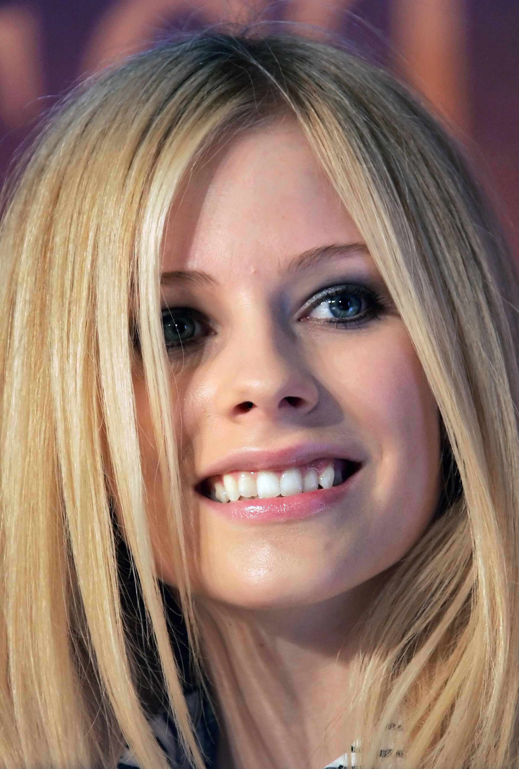 General photo of Avril Lavigne