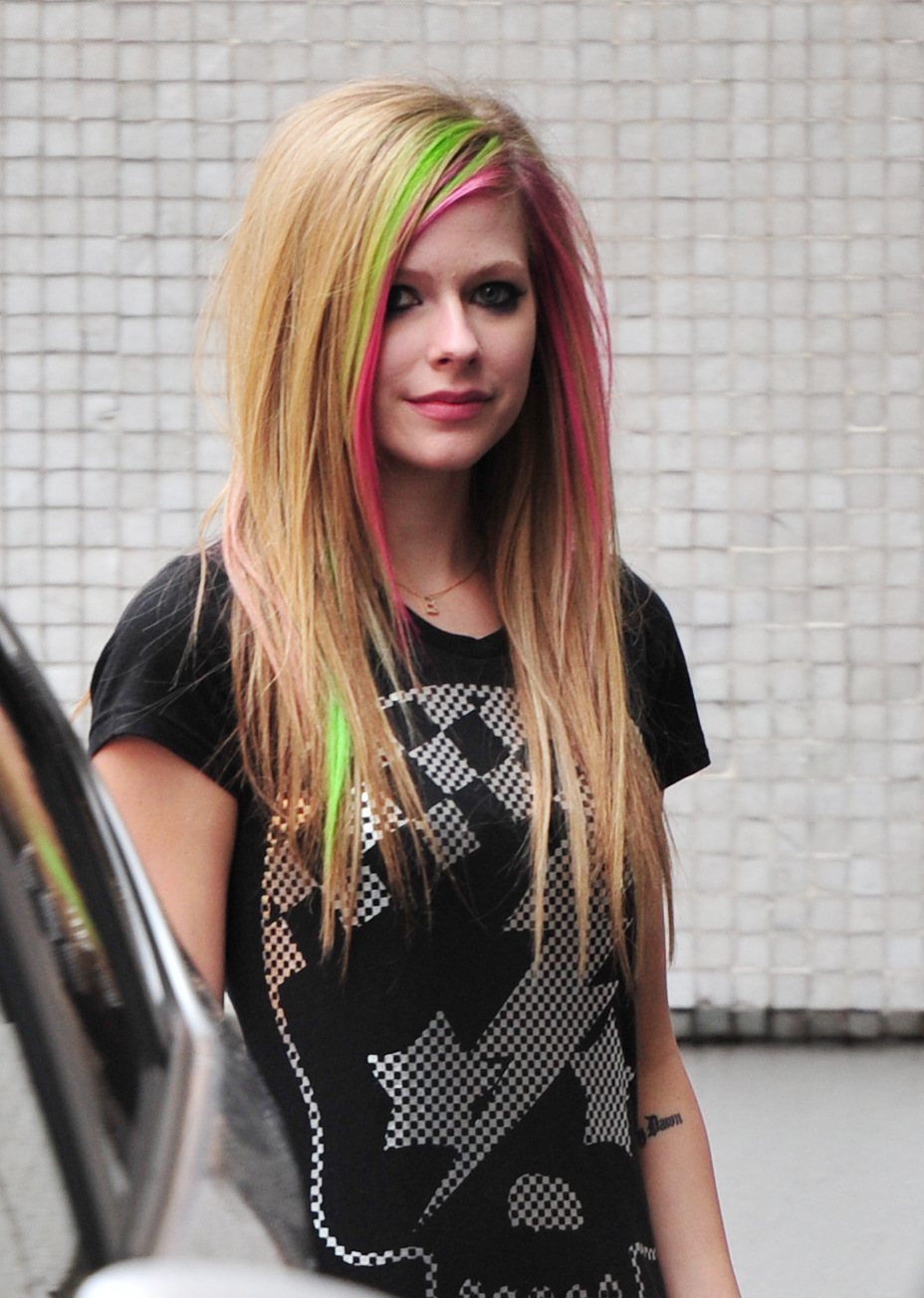 General photo of Avril Lavigne