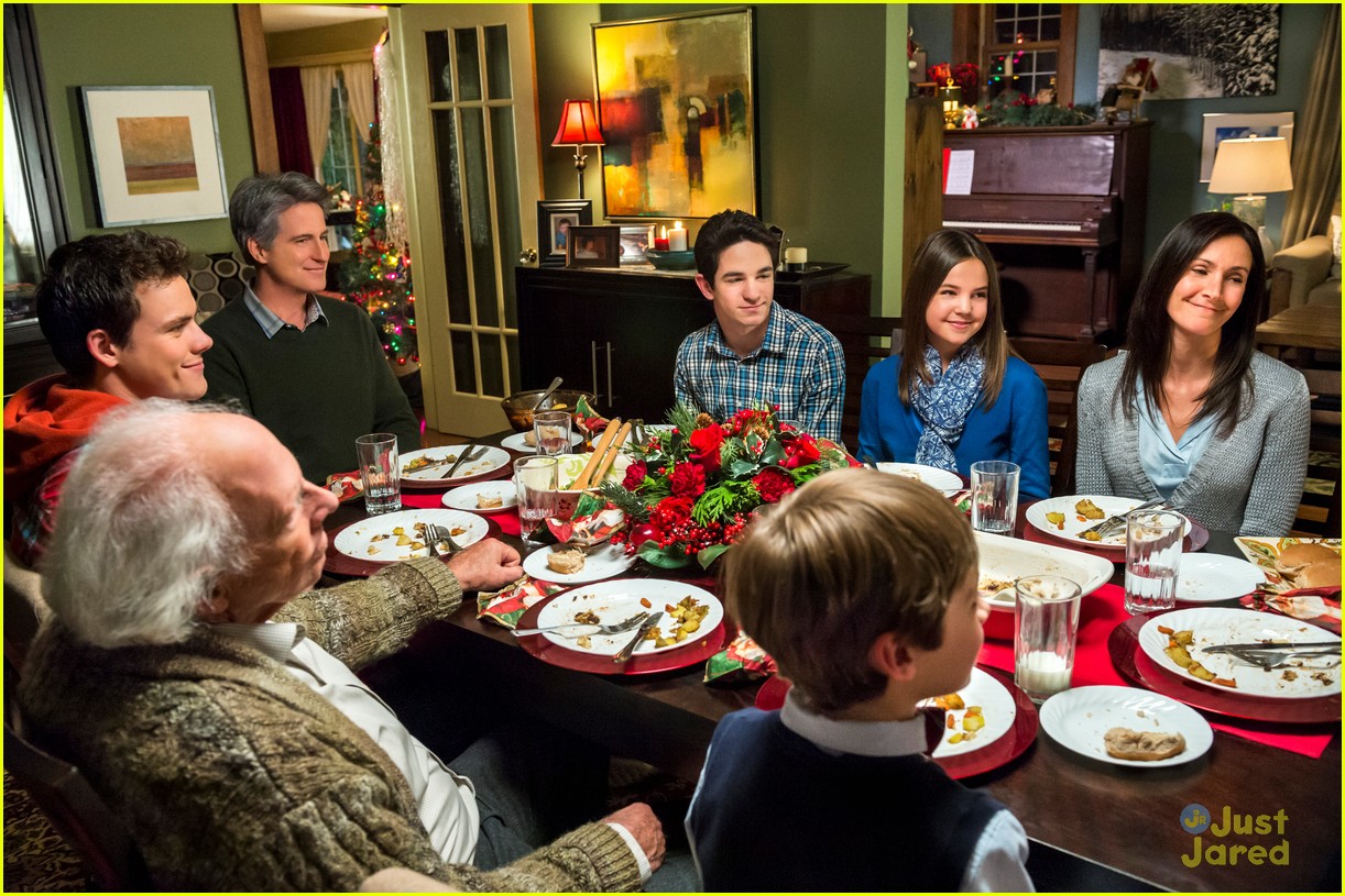 Bailee Madison in Pete's Christmas