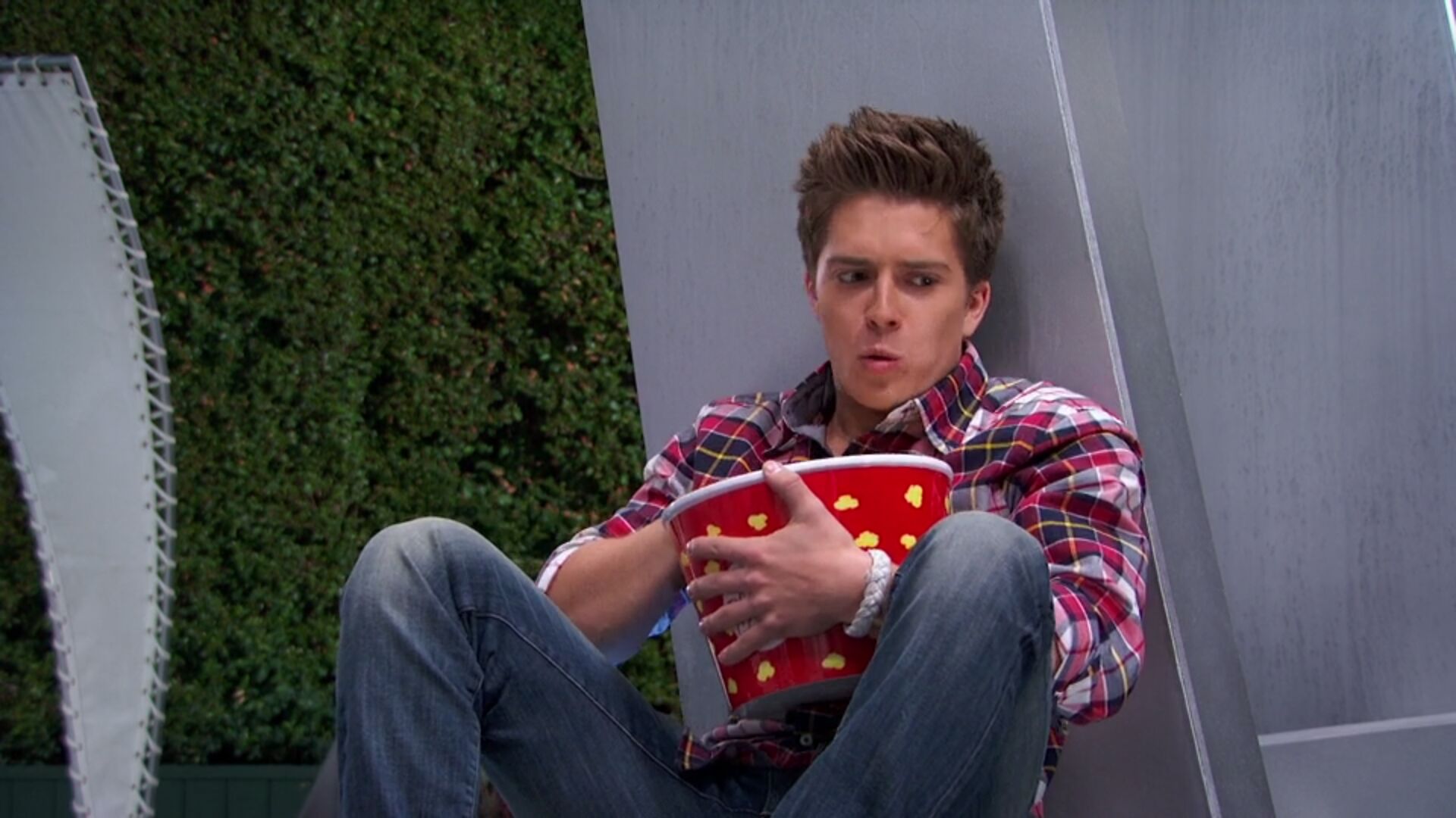 Billy Unger in Lab Rats: Elite Force
