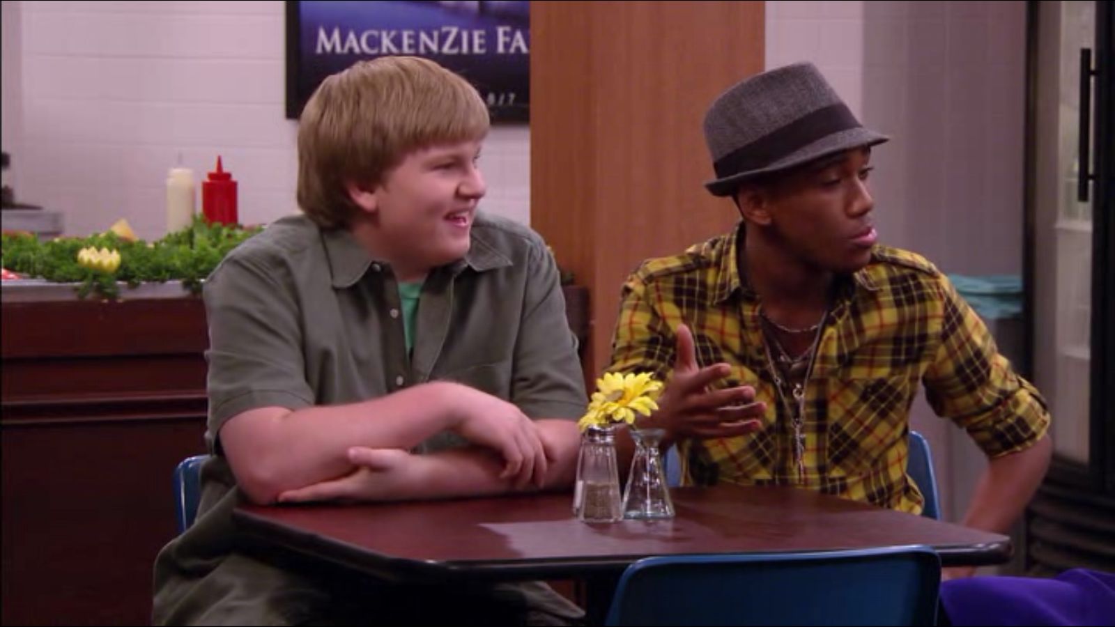 Brandon Mychal Smith in Sonny With A Chance, episode: Sonny in the Middle