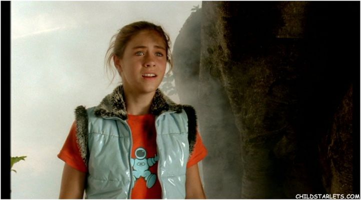 Caitlin Wachs in Inspector Gadget 2
