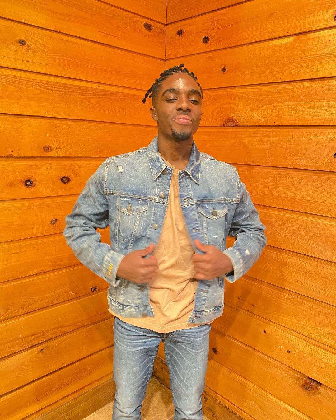 Picture of Caleb McLaughlin in General Pictures calebmclaughlin