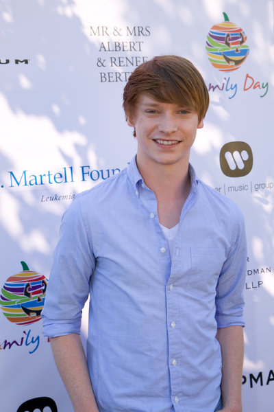 Picture of Calum Worthy in General Pictures - calum-worthy-1