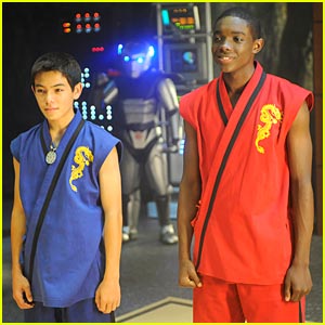 Carlos Knight in Supah Ninjas