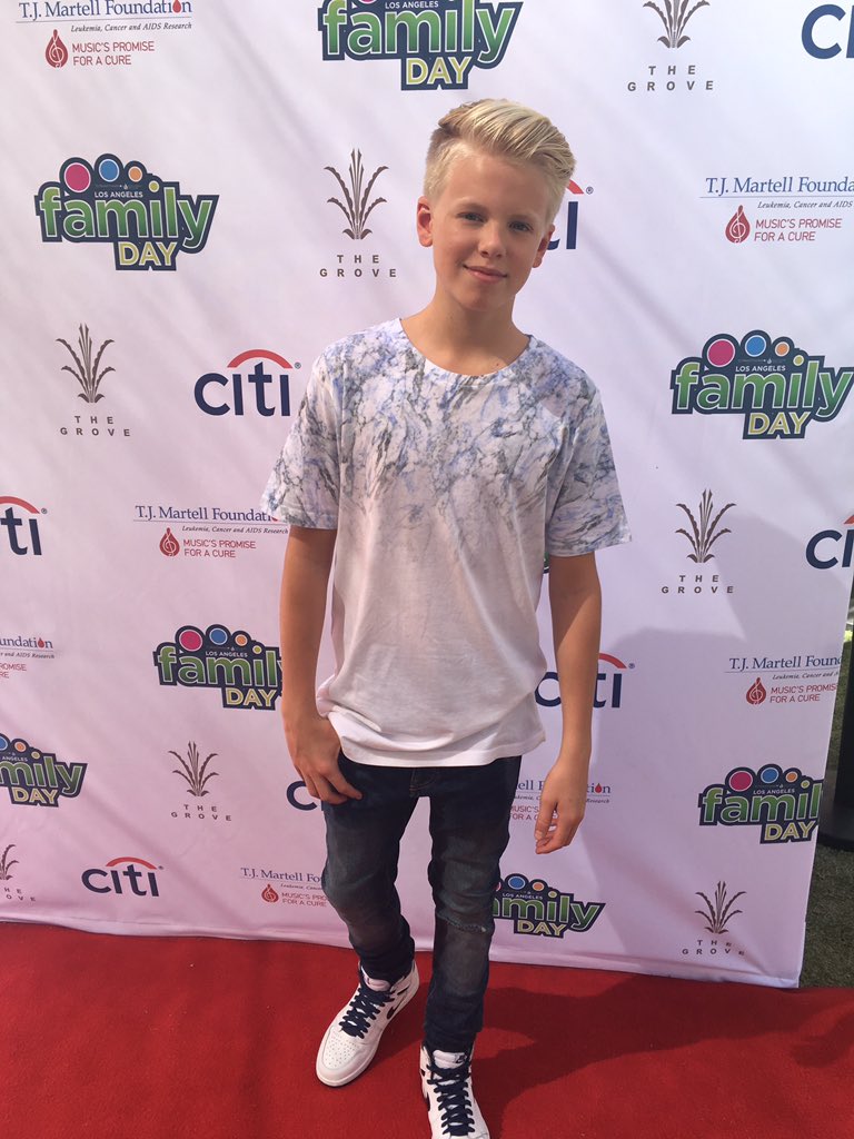 General photo of Carson Lueders. 