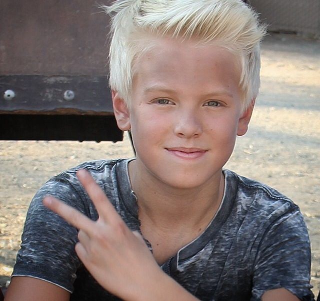 General photo of Carson Lueders