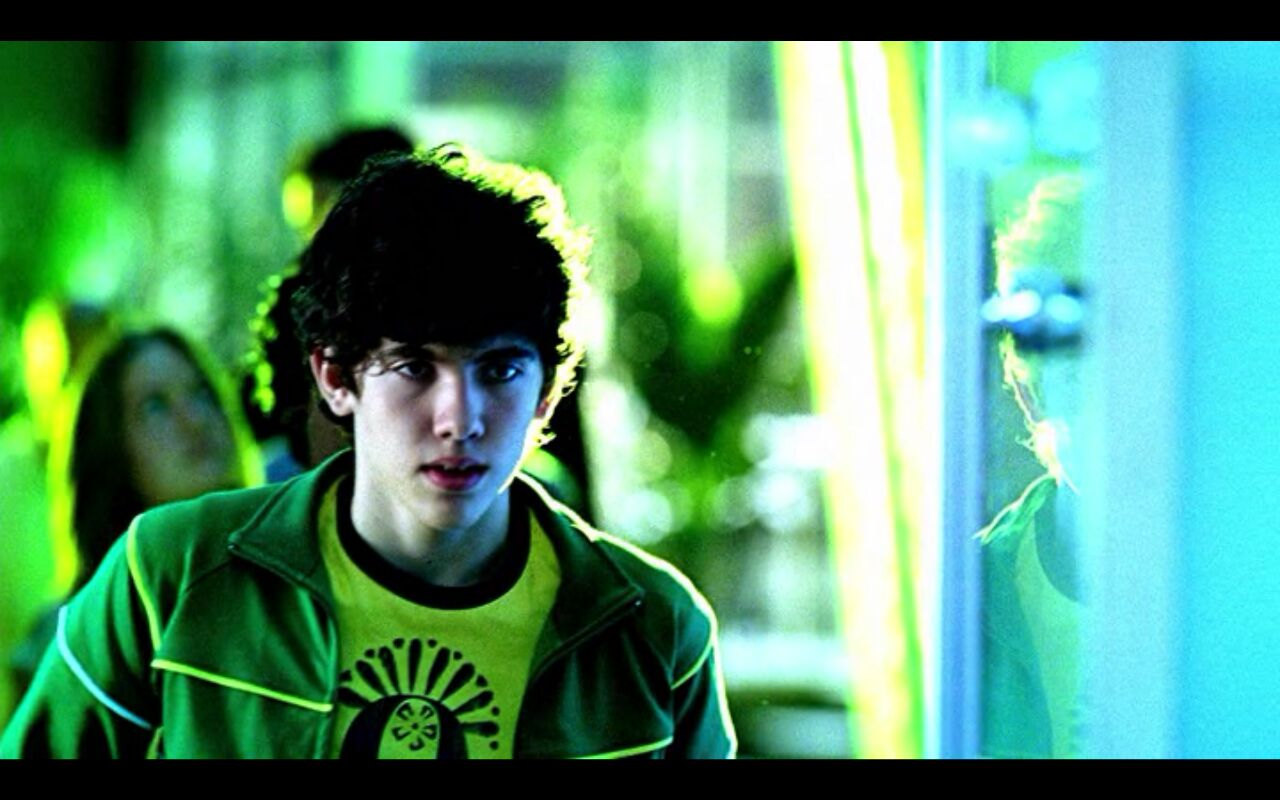 Carter Jenkins in CSI: Miami, episode: Rio