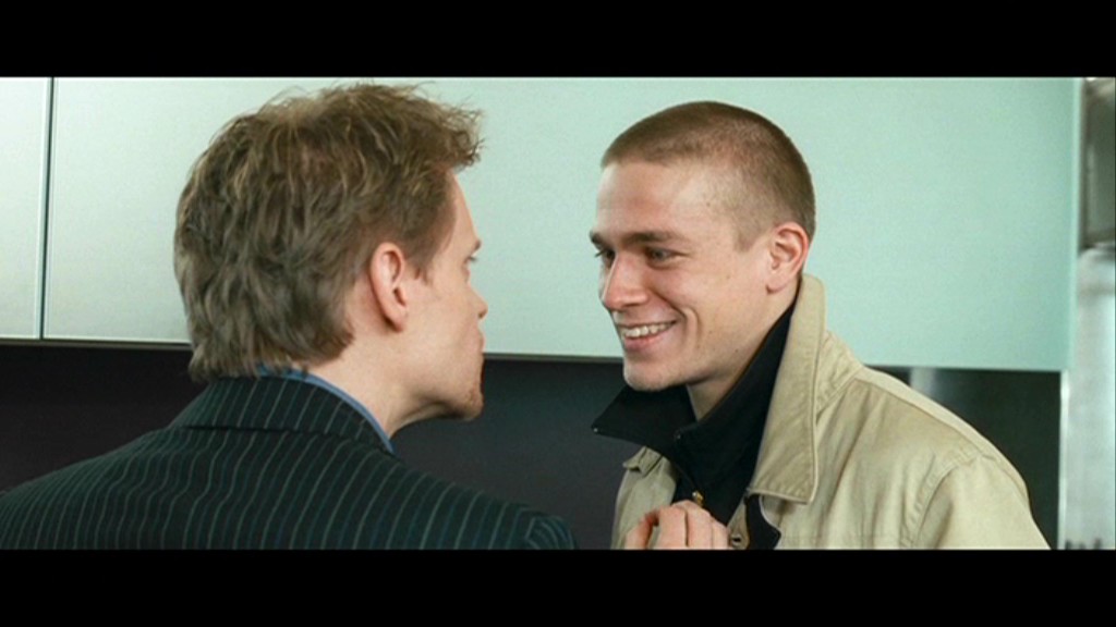 Charlie Hunnam in Hooligans