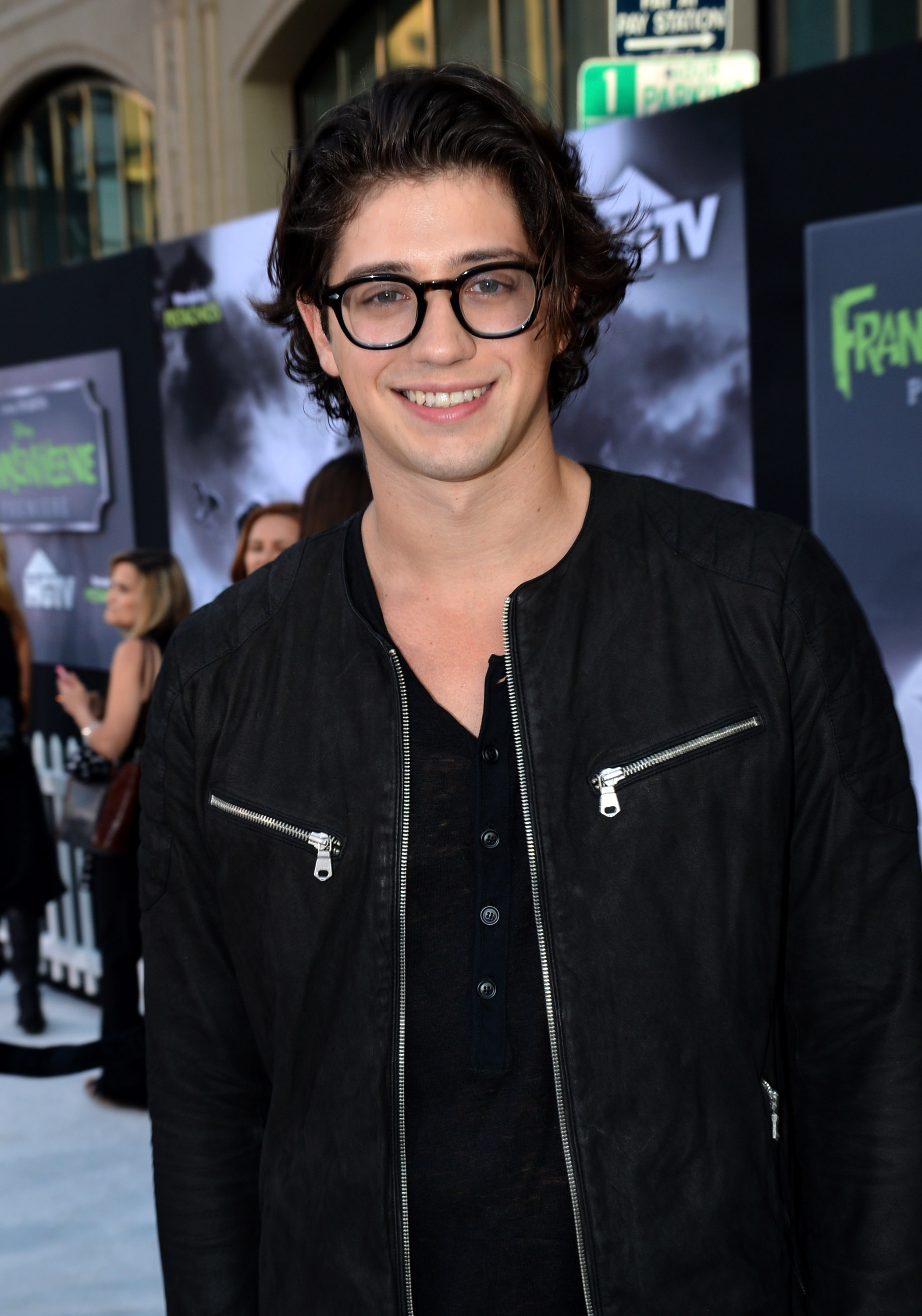Picture of Chris Galya in General Pictures chrisgalya1369757873.jpg