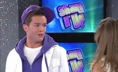 Chris Trousdale in Shake It Up