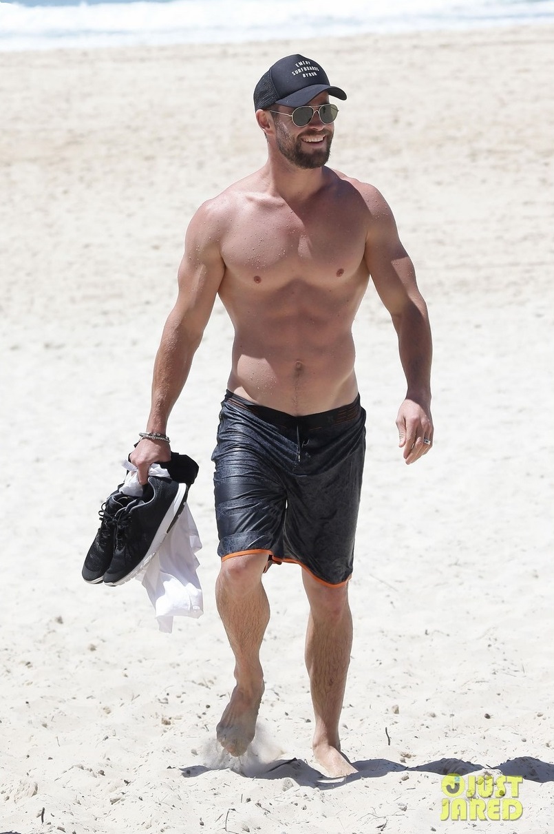 General photo of Chris Hemsworth