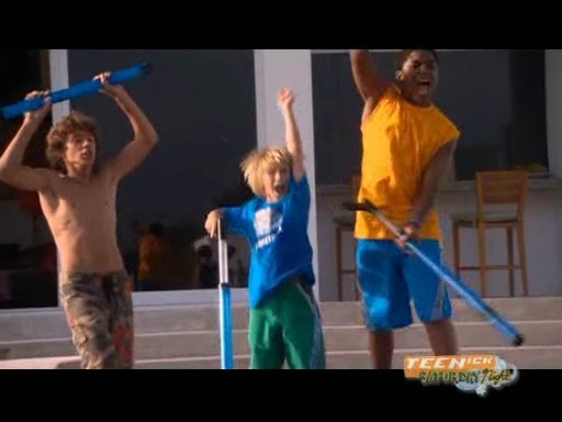 Chris Massey in Zoey 101, episode: Spring Break-Up