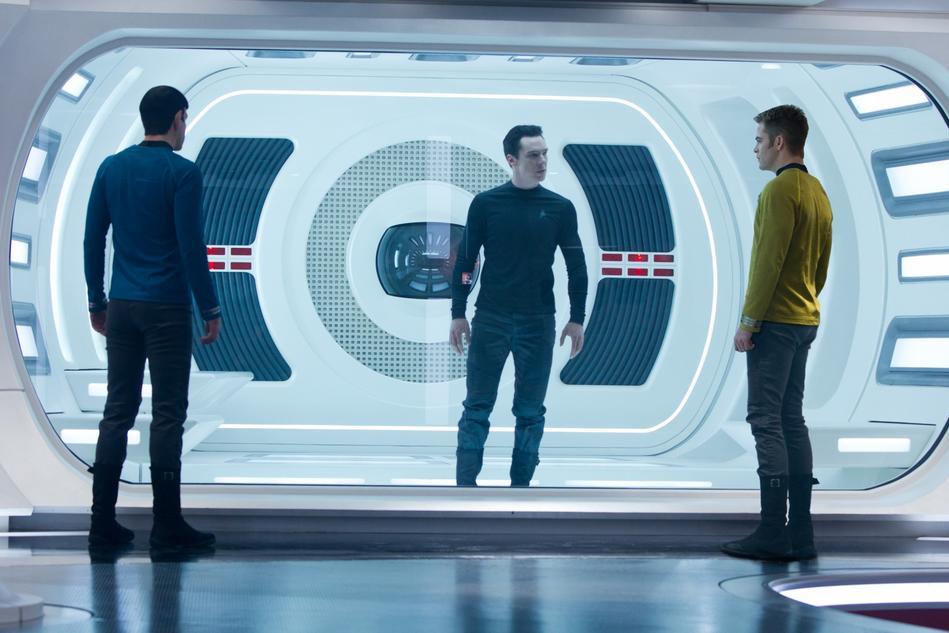 Chris Pine in Star Trek Into Darkness