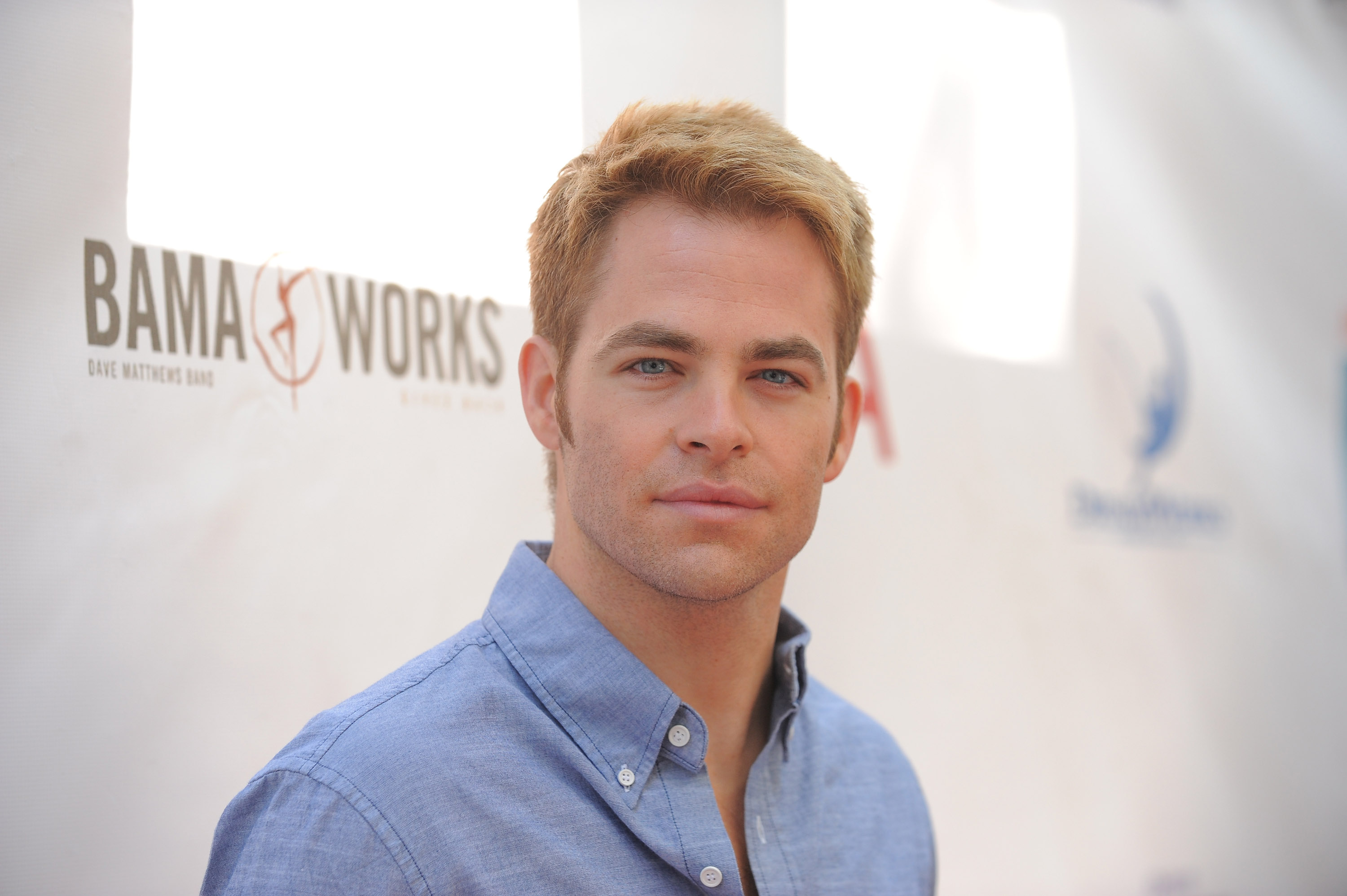 General photo of Chris Pine