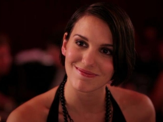 Christy Carlson Romano in Loosies