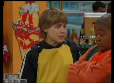 Cody Linley in That's So Raven, episode: Five Finger Discount