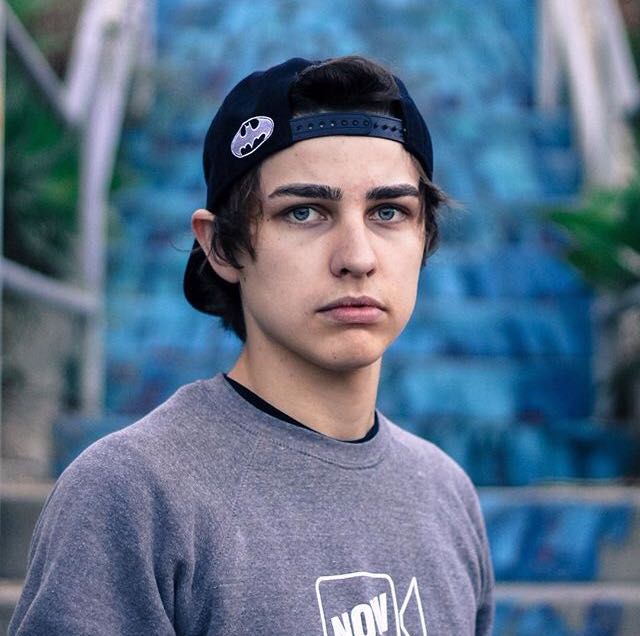 General photo of Colby Brock