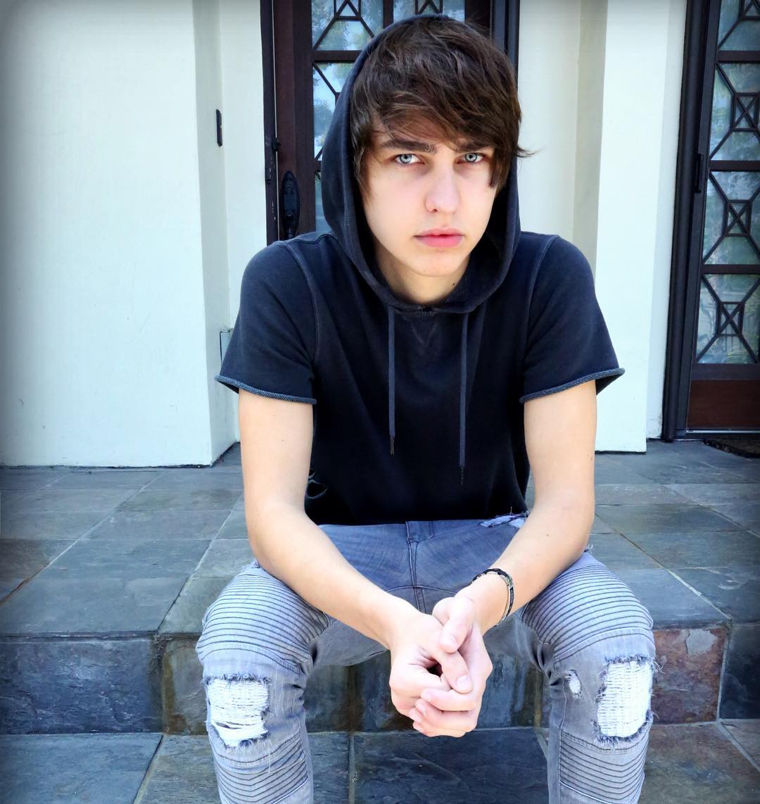 General photo of Colby Brock