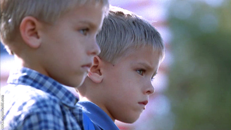 Cole & Dylan Sprouse in The Master of Disguise