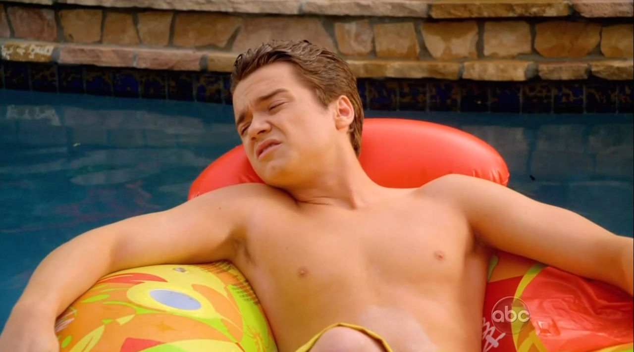 Dan Byrd in Cougar Town